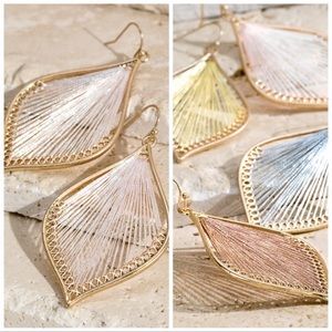 OPAL WHITE | Marquis fine thread earrings